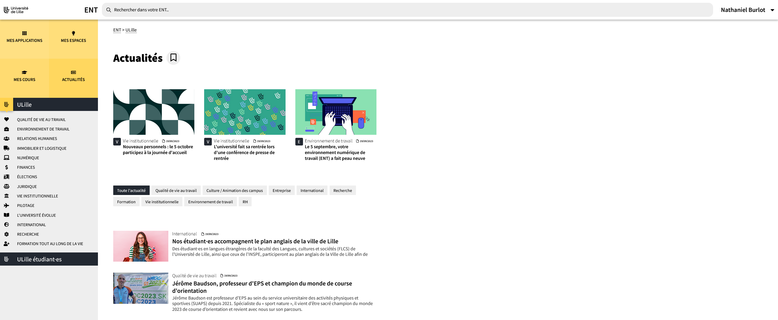 Maquette page d'accueil ENT : tableau de bord personnalisé, widgets, mode sombre